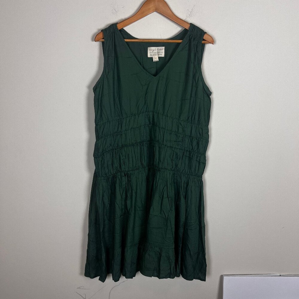 2/$20 Evy's Tree Aria Dress L